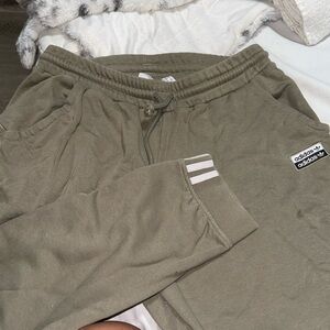 adidas sweatpants woman